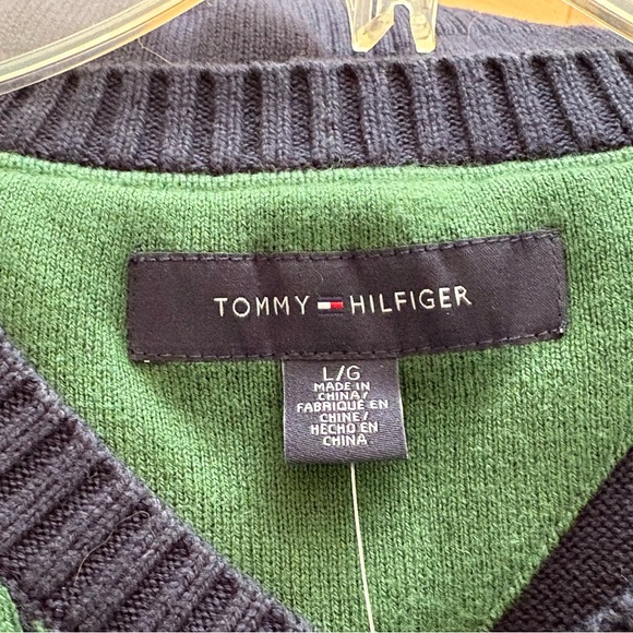 Tommy Hilfiger Green and Black Sweater - Picture 3 of 8